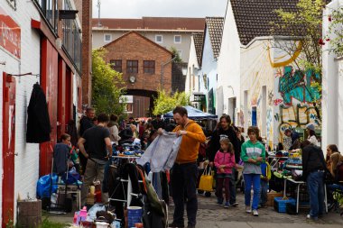 Cumartesi bit pazarı