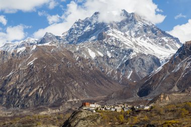 Annapurna devre üzerinde Jharkot Köyü