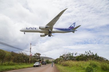 Paskalya Adası'nda iniş uçak