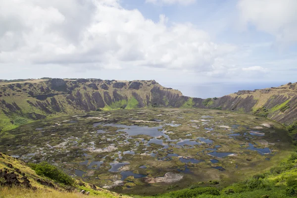 Vulcão Rano Kau em Rapa Nui, Ilha de Páscoa — Fotografia de Stock