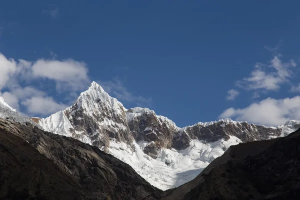 Mount Artesonraju Peruban — Stock Fotó