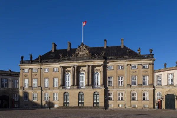 Pałac Amalienborg w Kopenhadze — Zdjęcie stockowe