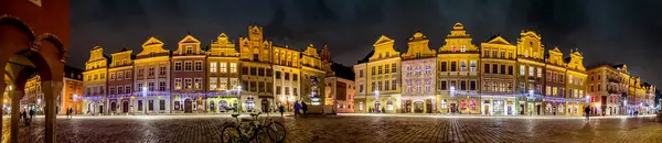 Poznan meydanının ortasındaki panorama