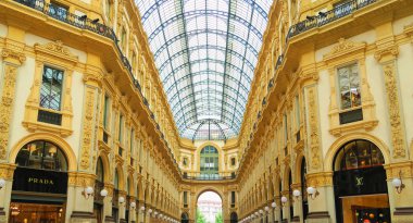 Galeri Vittorio Emanuele II, Milan, İtalya