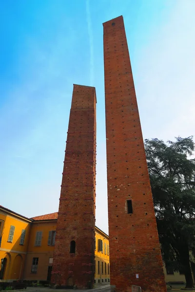 Medieval towers in Pavia, Italy — Stock Photo, Image