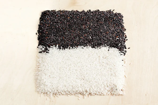 Figura o quadrado de arroz preto e branco — Fotografia de Stock