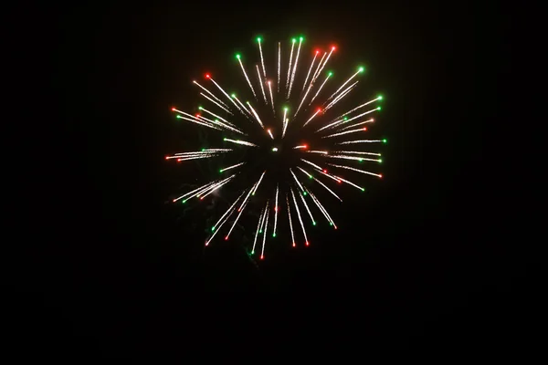 Fireworks light up the sky with dazzling   display — Stock Photo, Image