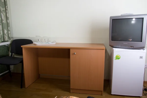 Ein Zimmer in einem günstigen Motel — Stockfoto