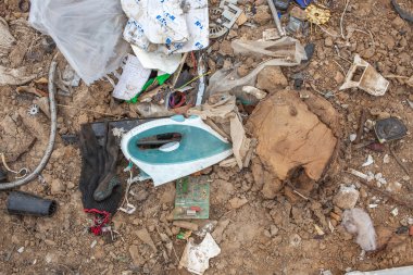 Rusya - 18 Ekim 2015: depolama. Çöp. Belediye katı atık ve yemek atıkları