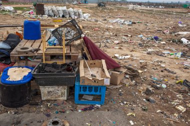 Rusya - 18 Ekim 2015: depolama. Çöp. Belediye katı atık ve yemek atıkları