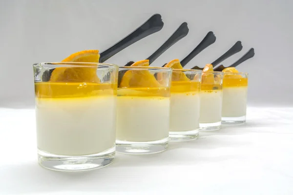Yogurt & fruit penna cotta in glassware — Stock Photo, Image