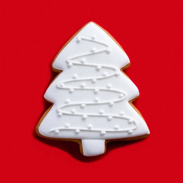 Boże Narodzenie drzewo herbatnik świąteczny deser biały czerwony — Zdjęcie stockowe
