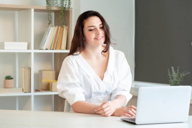 uzaktan çalışma çevrimiçi konferans iş koçluğu