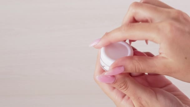 Schönheitsprodukt Werbung Hautpflege Hände Lotion — Stockvideo