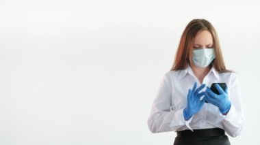 Online çatışma pandemik yaşam tarzı rahatsız kadın