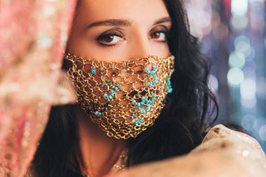 Yeni normal festival modası pandemik görünüyor.