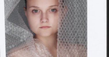 covid-19 moda salgını kendini izole etme modeli