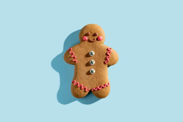 Αρκετά gingerbread άνθρωπος χαριτωμένο εορταστική ζαχαροπλαστικής — Φωτογραφία Αρχείου