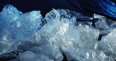 Plastik kirlilik atık toplama poşetleri