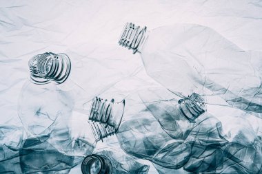 Plastik kirliliği yönetimi şişe kullandı