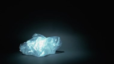 Atık azaltımlı plastik torba şişeleri