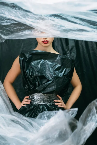 Plastica moda modello di riduzione dei rifiuti polietilene — Foto Stock