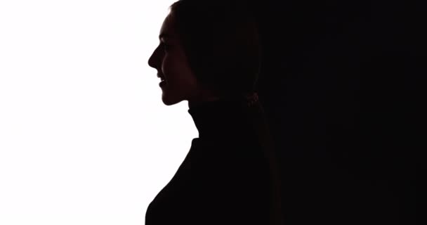 Weibliche Silhouette Vergebung Inspiration dankbar — Stockvideo