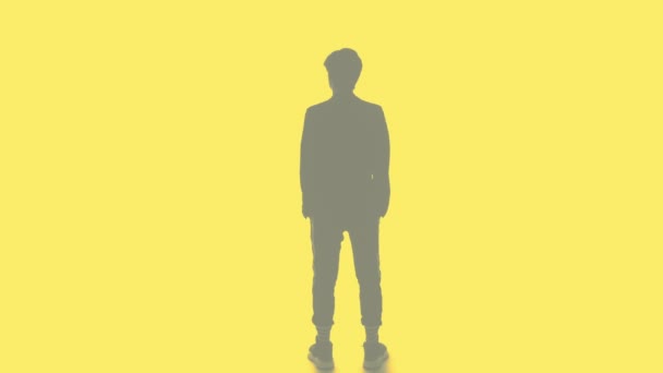 Podwójna ekspozycja sylwetka widok z tyłu człowiek żółty — Wideo stockowe