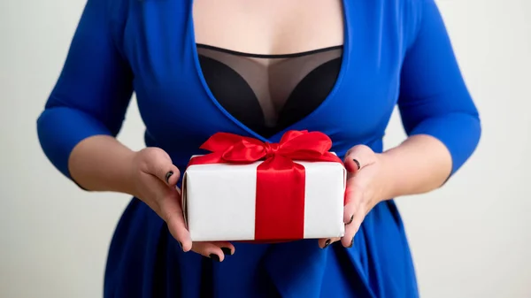 Подарункова коробка святковий сюрприз швидка доставка покупки — стокове фото