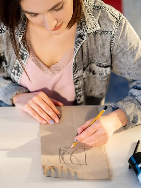 Sketching art creative hobby female artist drawing — Stock Photo, Image