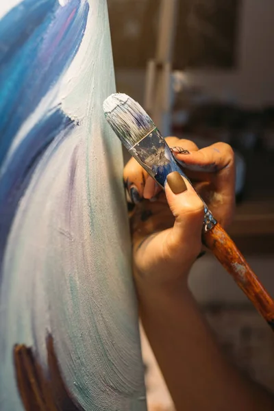 Szkoła sztuki twórcze hobby malarstwo ręczne grafika — Zdjęcie stockowe