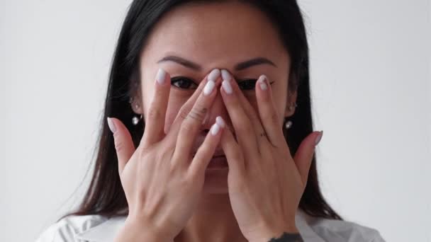 Ansikte kontur lyft massage kvinnlig skönhet — Stockvideo