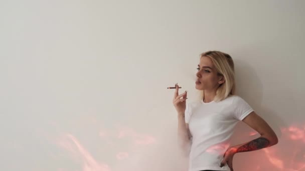 Parar de fumar impacto na saúde feminina pulmões seguros — Vídeo de Stock