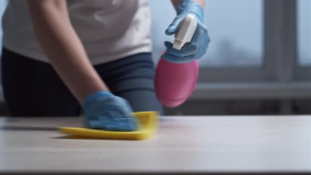 Ferramentas detergente móveis lavagem higiene em casa — Vídeo de Stock