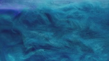 mavi renkli duman bulutu hareketi