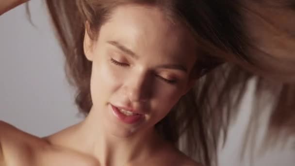 Ren hud modell skönhet vård mode kvinna ansikte — Stockvideo