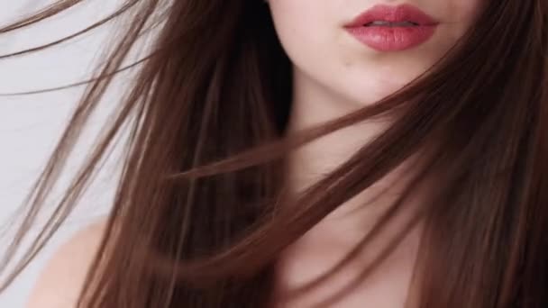 Cabelo pele saúde beleza cuidado mulher completo lábios vermelhos — Vídeo de Stock