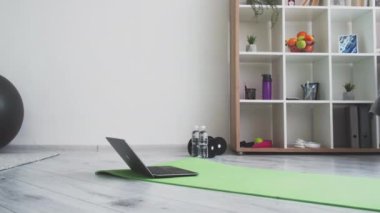 ev sporu spor aletleri video dersi çevrimiçi eğitim