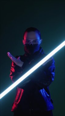 Zehirli bölge giriş yok neon kadın uyarısı yok.