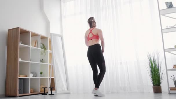 Choreografie praktijk fitness dans fit vrouw — Stockvideo