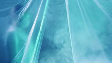 Komplo teorisi bilim adamı sus laboratuvar çadırı