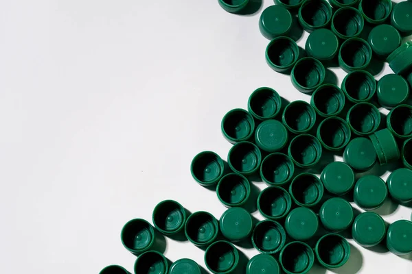 Küresel kirlilik plastik geri dönüşüm şişe kapakları — Stok fotoğraf