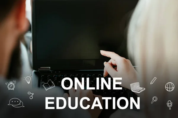 Online utbildning företag webinar studenter bärbar dator — Stockfoto