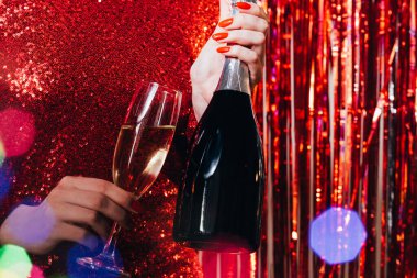 Noel kutlaması, kutlama tostu, tatil eğlencesi.