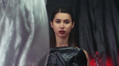 Ekoloji modası sıfır atık plastik kadın çöplüğü