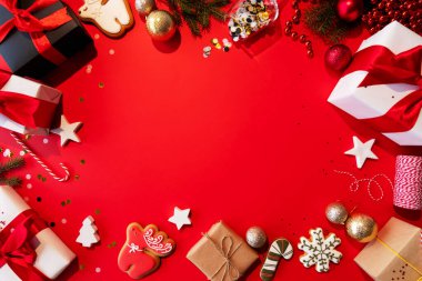 Noel çerçevesi kış tatili arka plan kırmızısı