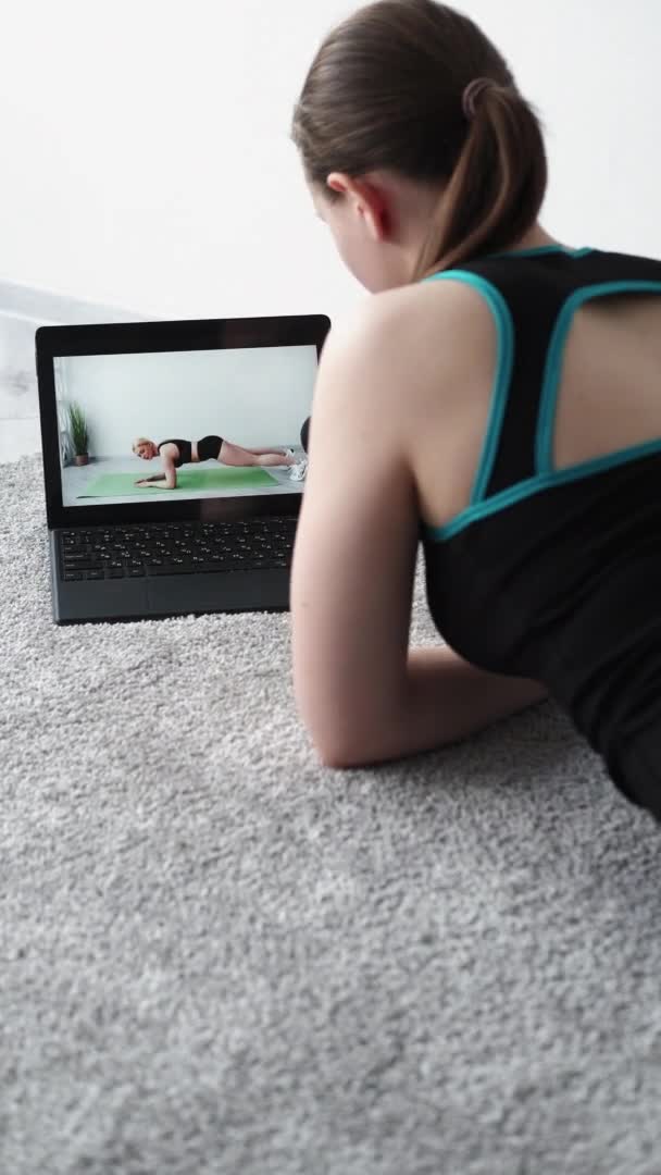 Γυμναστήριο blog online μάθημα home training ισχυρή — Αρχείο Βίντεο