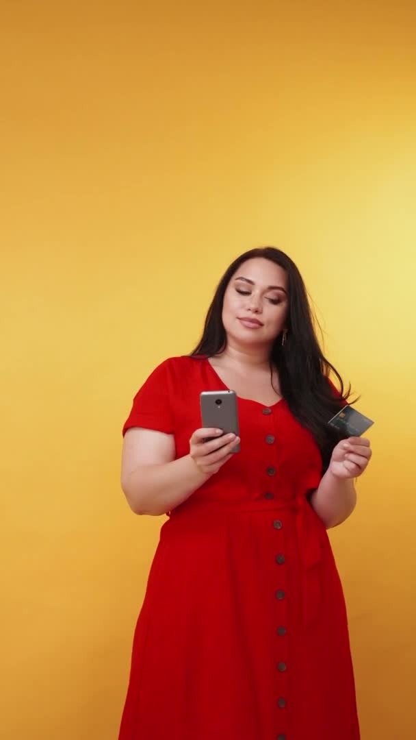 Achat vente paiement en ligne obèse femme carte — Video
