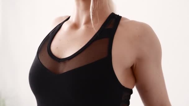 Hem sport atletisk kvinna aerobic gym frisk — Stockvideo