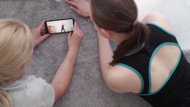 Dans fitness vrouw trainer video les thuis — Stockvideo